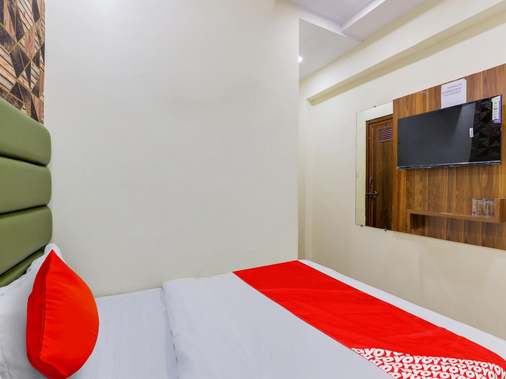 Hotel O Kb Villa อาเมดาบัด ภายนอก รูปภาพ